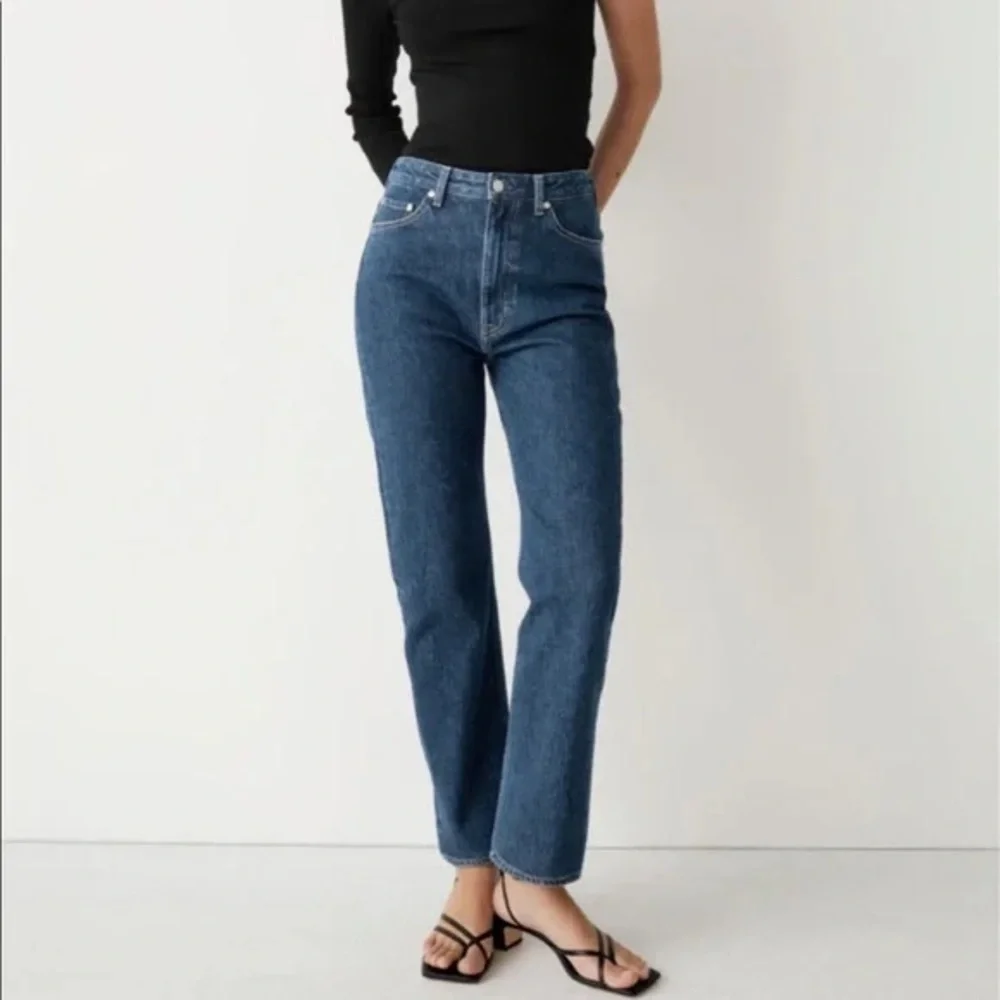 Favorite Cut Denim Dark Wash Classic Women’s 29 Slim Leg Straight Casual - Picture 1 of 13
